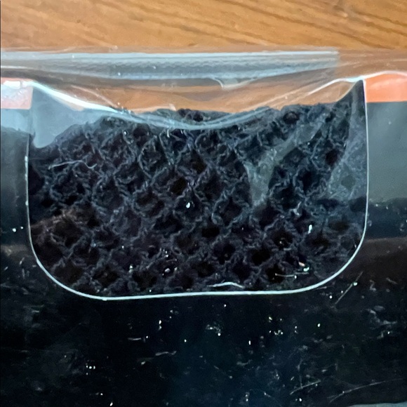 Danskin Platinum Black Footed Fishnets C/D Style 203 - Picture 5 of 7